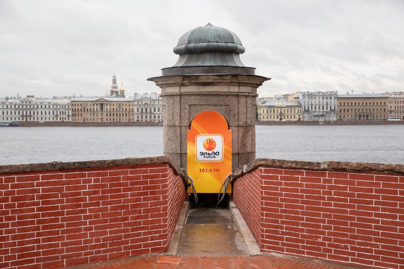 Эльдорадио слушать в санкт петербурге. Эльдорадио студия в башне Петропавловской крепости.