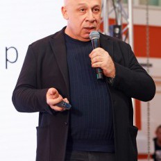 Александр Полесицкий, ЕМГ